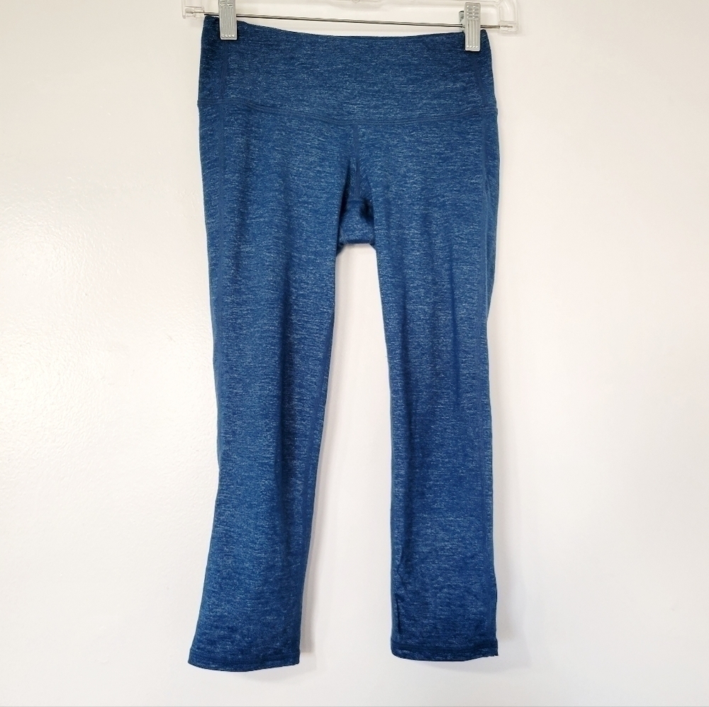 Athleta Yoga Capri Leggings in Blue Size XXS